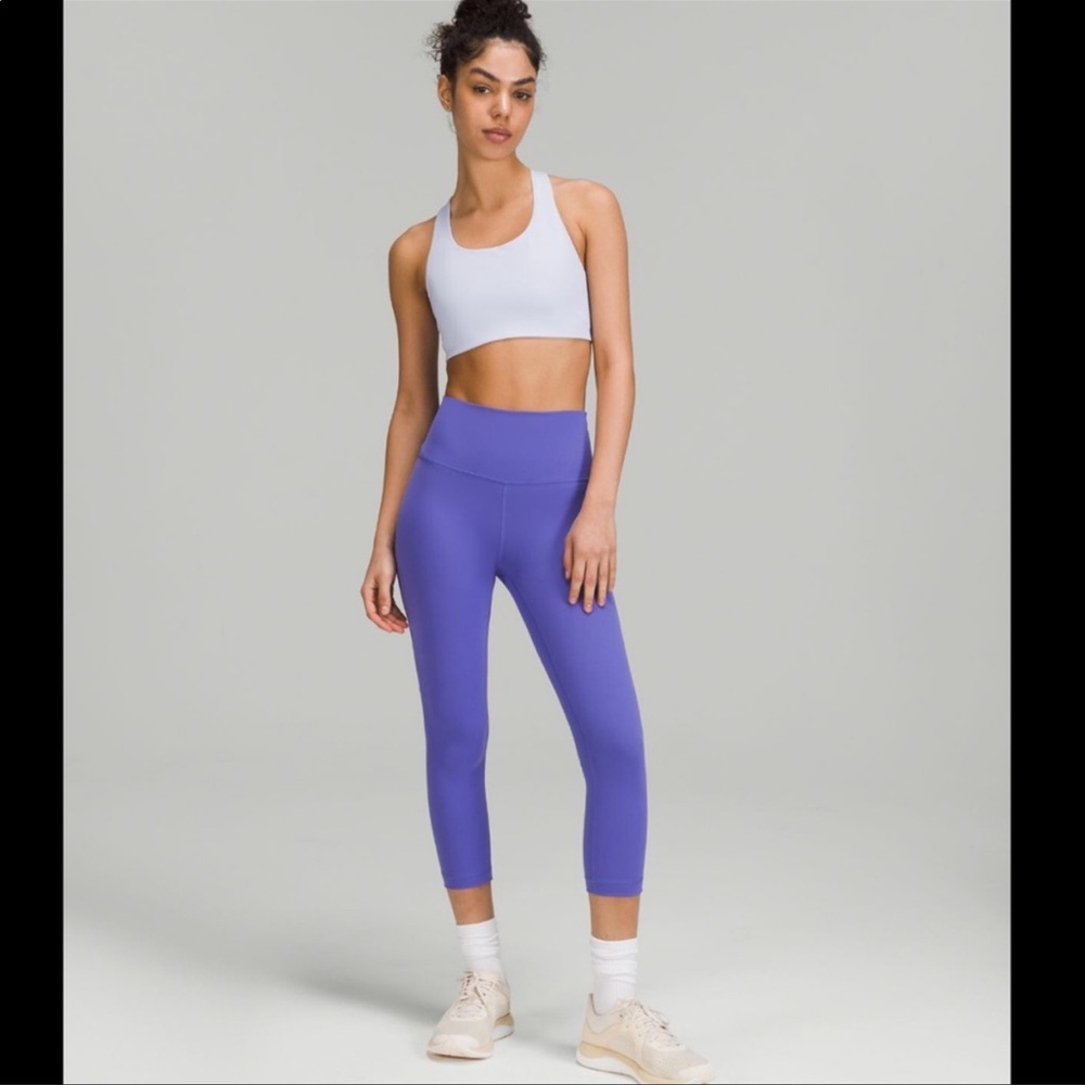 NWOT Lululemon Invigorate Bra - Picture 3 of 9